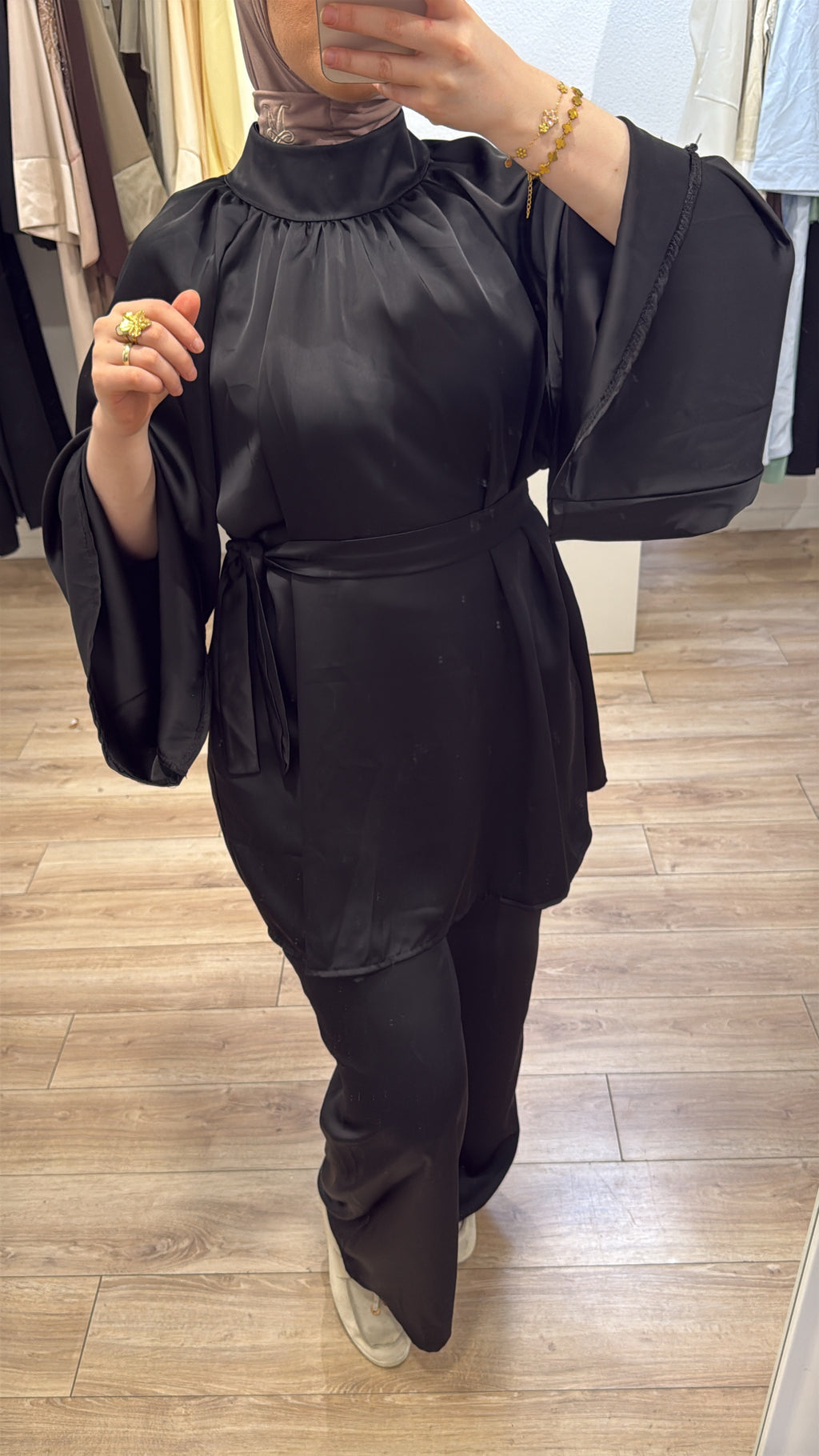 CARMEN SET | Satiniertes Hosen-Set