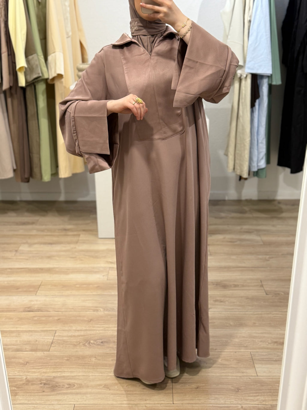 MÉRA DRESS | Kleid mit Satineinsätzen
